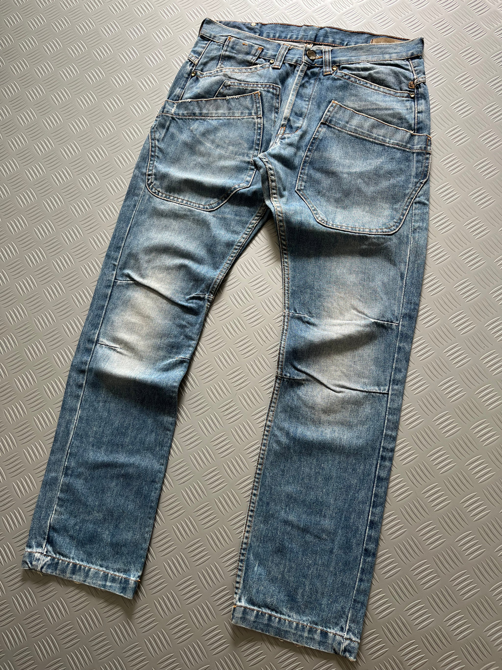 VINTAGE DENIM
