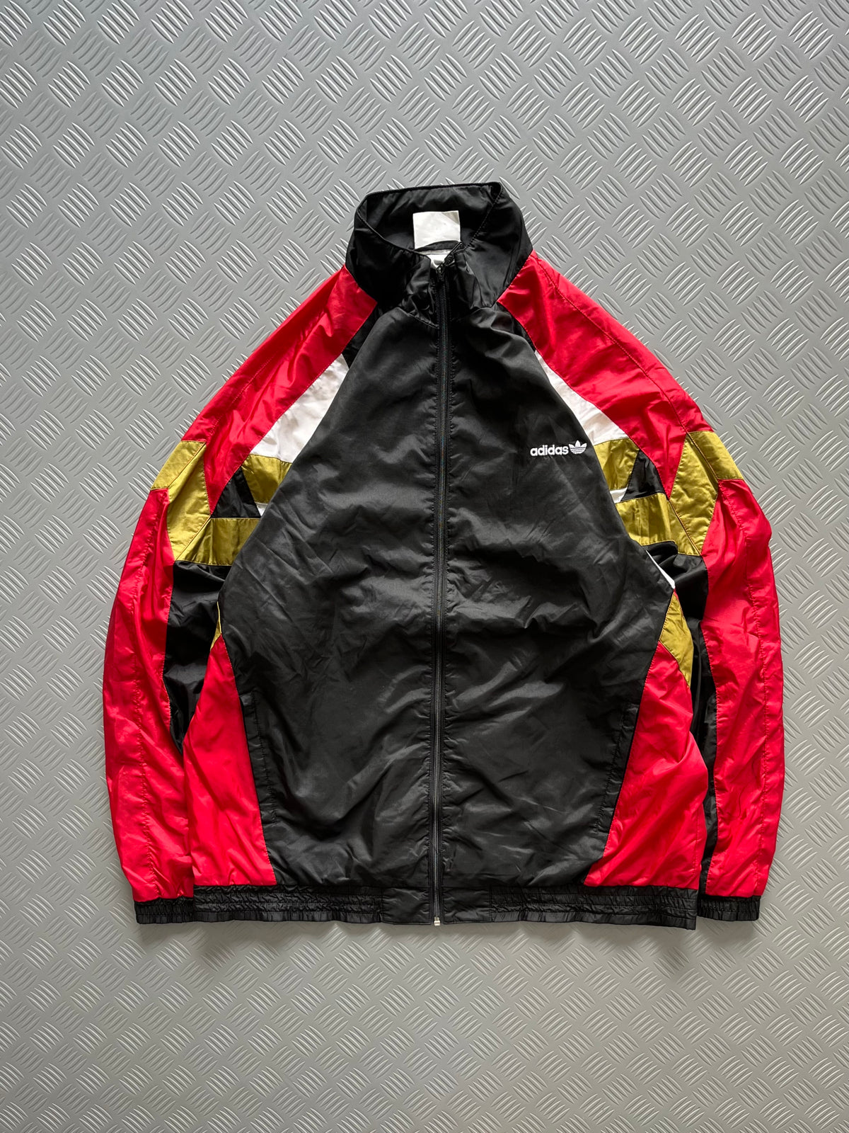 VINTAGE ADIDAS WINDBREAKER